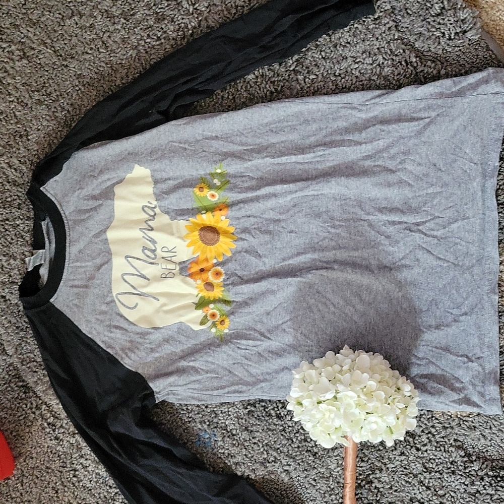 Mama Bear baseball tee-small